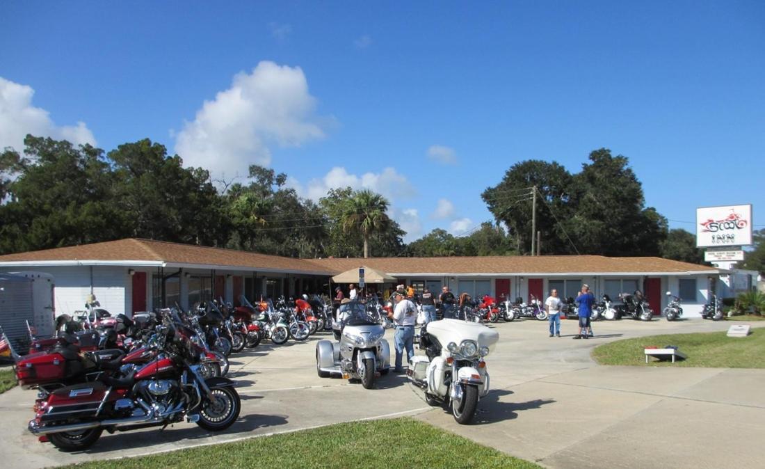 Scoot Inn Motel พอร์ตออเรนจ์ ภายนอก รูปภาพ