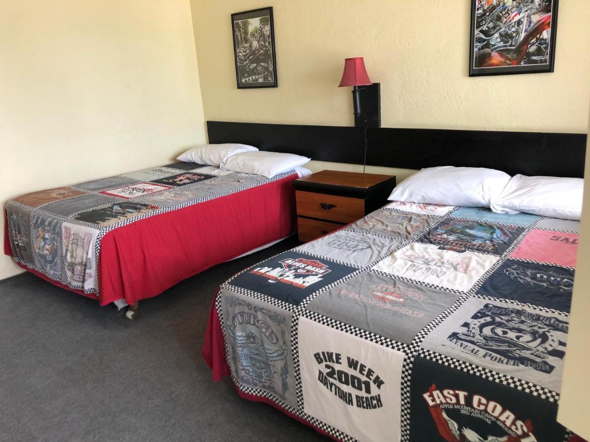 Scoot Inn Motel พอร์ตออเรนจ์ ภายนอก รูปภาพ